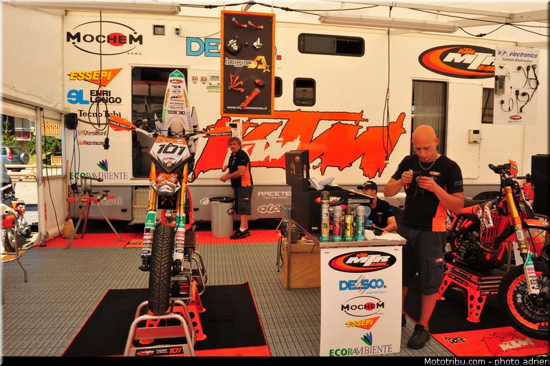 paddock_supermotard_2012_alpe_huez_042
