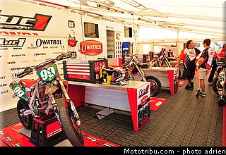 paddock_supermotard_2012_alpe_huez_016.jpg