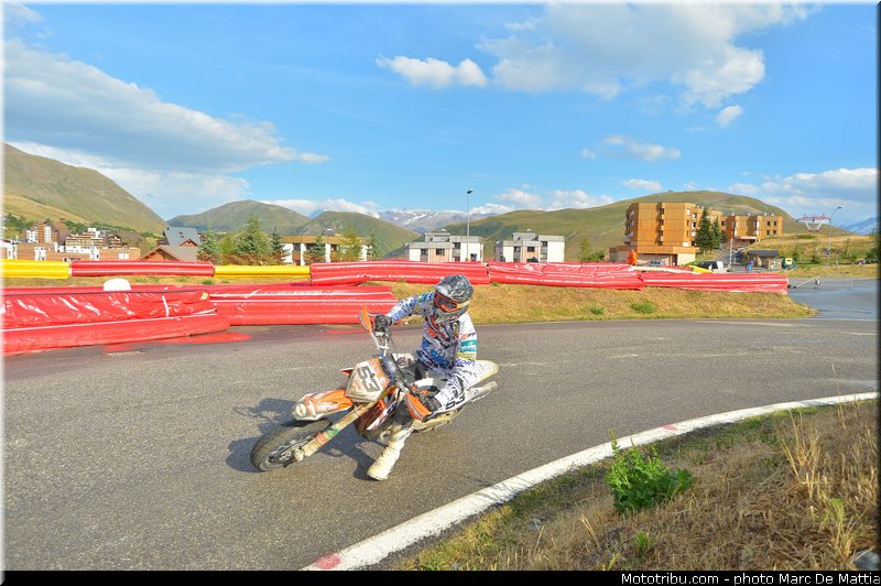 italie_martella_001_supermotard_2012_alpe_huez