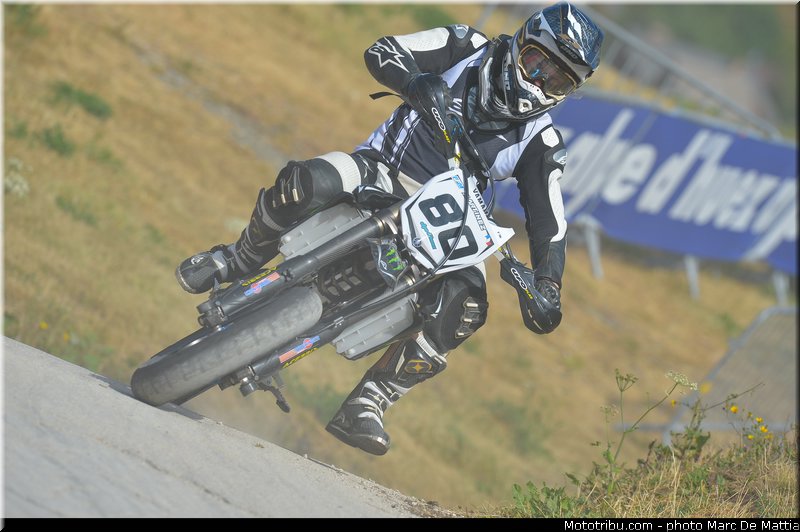 prestige_0080_001_supermotard_2012_alpe_huez