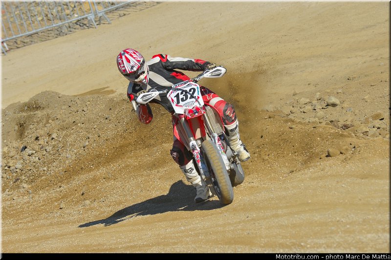 prestige_0132_001_supermotard_2012_alpe_huez