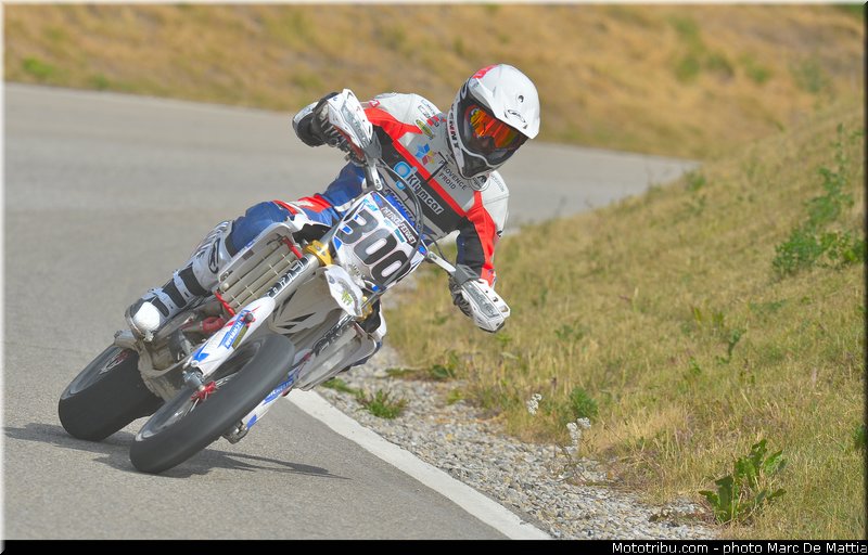 prestige_0300_002_supermotard_2012_alpe_huez