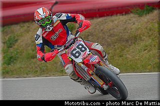 italie_monticelli_d_004_supermotard_2012_alpe_huez.jpg