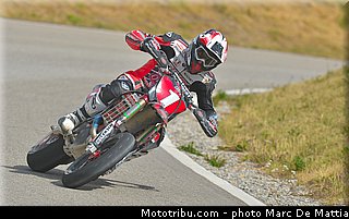 prestige_0001_004_supermotard_2012_alpe_huez.jpg