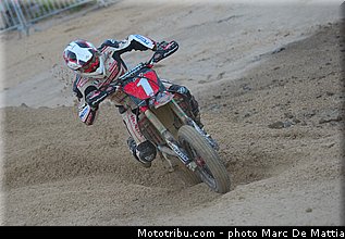 prestige_0001_009_supermotard_2012_alpe_huez.jpg