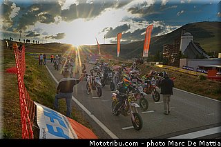 prestige_ambiance_010_supermotard_2012_alpe_huez.jpg
