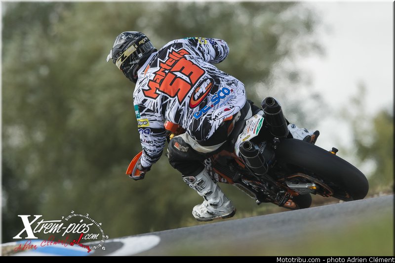europe_martella_002_supermotard_carole_2012