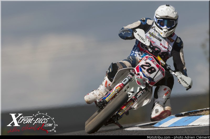 europe_walker_002_supermotard_carole_2012