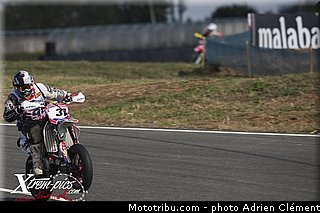 europe_earnshaw_001_supermotard_carole_2012.jpg