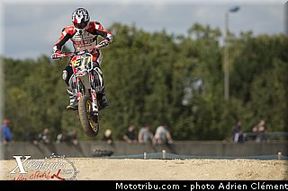 mondial_escalera_001_supermotard_carole_2012.jpg