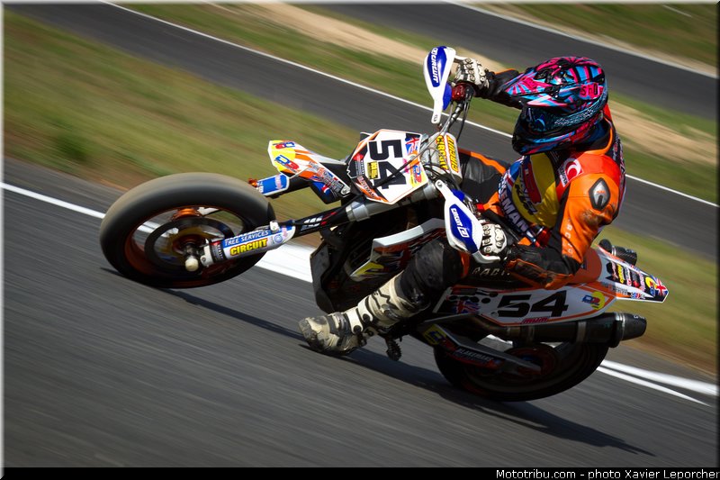 europe_blakeman_001_supermotard_2012_carole