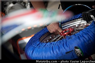 mondial_ambiance_007_supermotard_2012_carole.jpg