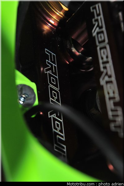 0026_kawasaki_cls_moto_procircuit_2010_026