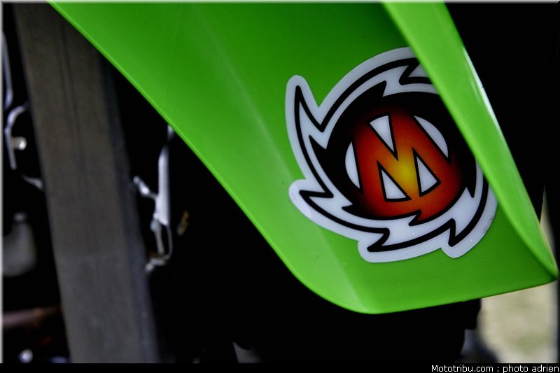 0060_kawasaki_cls_moto_procircuit_2010_060