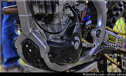 0015_kawasaki_cls_moto_procircuit_2010_015.JPG
