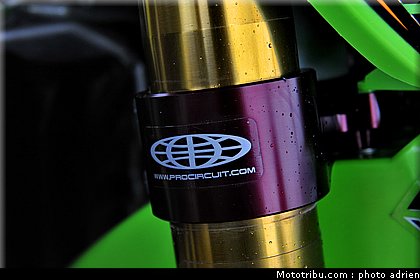 0027_kawasaki_cls_moto_procircuit_2010_027.JPG