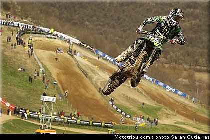 anstie_6_cross_2011_team_cls_bulgarie.jpg
