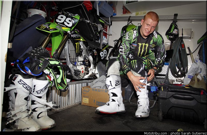 cross_team_cls_anstie_6_gp_france_st_jean_dangely_2011