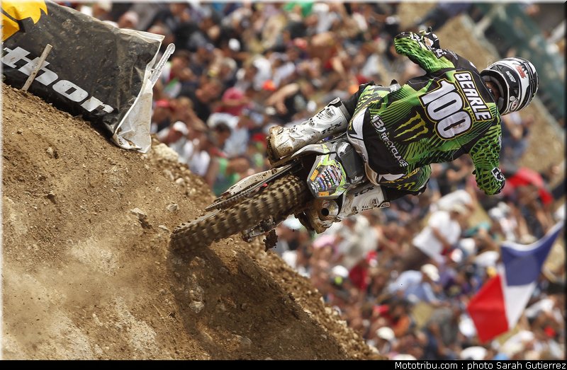 cross_team_cls_searle_06_gp_france_st_jean_dangely_2011