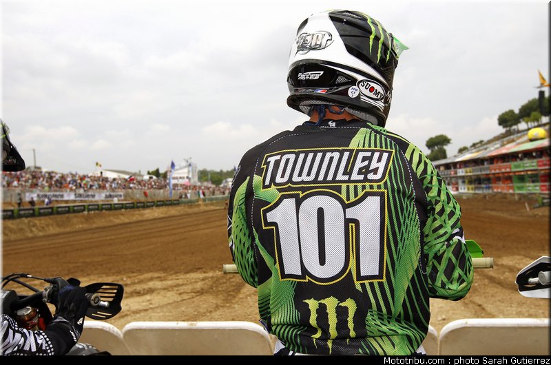 cross_team_cls_townley_9_gp_france_st_jean_dangely_2011