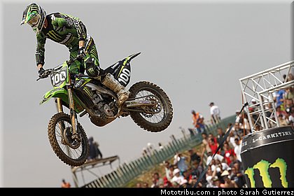 cross_team_cls_searle_05_gp_france_st_jean_dangely_2011.jpg