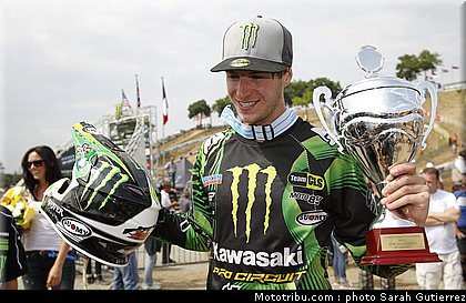 cross_team_cls_searle_15_gp_france_st_jean_dangely_2011.jpg