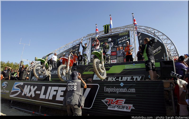 cross_team_kawasaki_cls_mx2_1_italie_fermo_2011