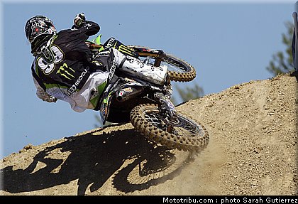 cross_team_kawasaki_cls_anstie_03_italie_fermo_2011.jpg