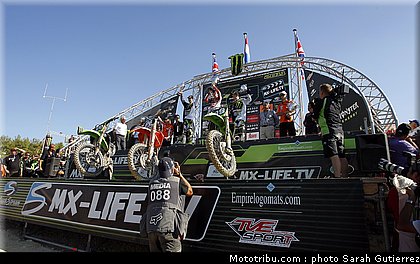 cross_team_kawasaki_cls_mx2_1_italie_fermo_2011.jpg