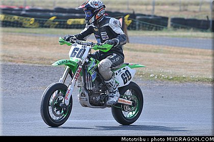 laurent_prieri_belmont_supermotard2009_02.jpg