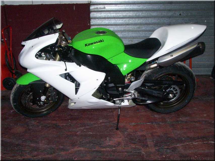 MOTO 