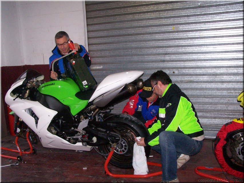 MOTO 