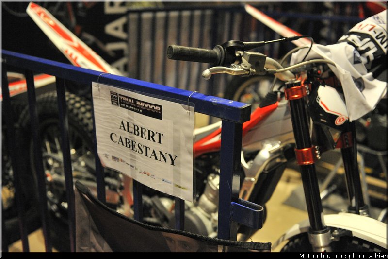 moto_05_trial_indoor_marseille_2010