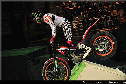 bou_004_trial_indoor_marseille_2010.JPG