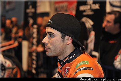 bou_015_trial_indoor_marseille_2010.JPG