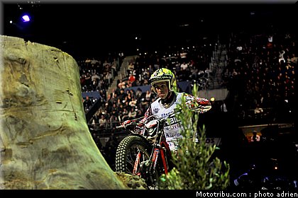 dabill_09_trial_indoor_marseille_2010.JPG
