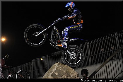 ferrer_07_trial_indoor_marseille_2010.JPG