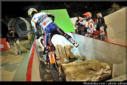 fujinami_04_trial_indoor_marseille_2010.JPG