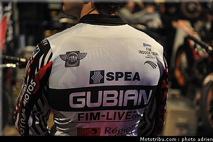 gubian_13_trial_indoor_marseille_2010.JPG