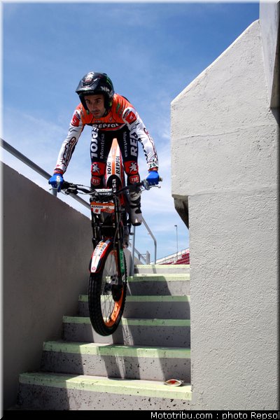 trial_toni_bou_camp_nou_barcelone_2011_020