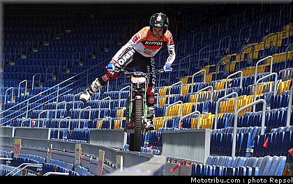 trial_toni_bou_camp_nou_barcelone_2011_001.jpg