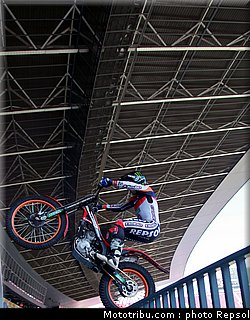 trial_toni_bou_camp_nou_barcelone_2011_008.jpg