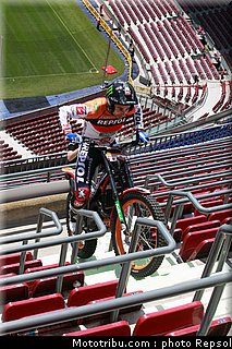 trial_toni_bou_camp_nou_barcelone_2011_013.jpg