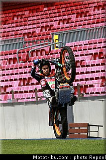 trial_toni_bou_camp_nou_barcelone_2011_040.jpg
