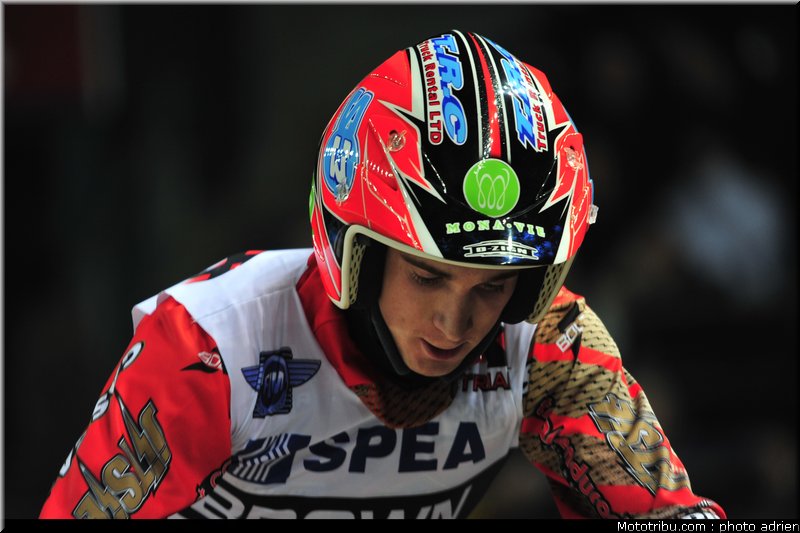 trial_indoor_marseille_2011_brown_08