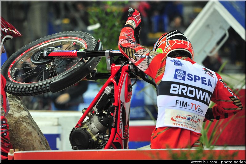 trial_indoor_marseille_2011_brown_10