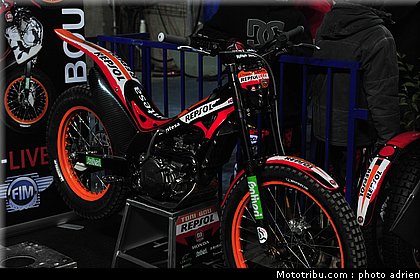 trial_indoor_marseille_2011_2.JPG