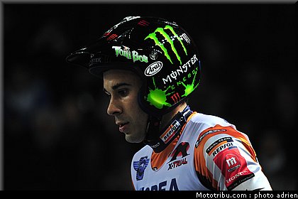 trial_indoor_marseille_2011_bou_01.JPG