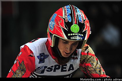 trial_indoor_marseille_2011_brown_08.JPG