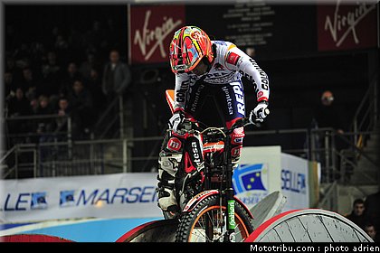 trial_indoor_marseille_2011_fujinami_04.JPG